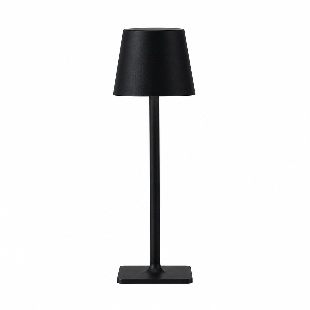 Vela lámpara de mesa negra sobre fondo blanco